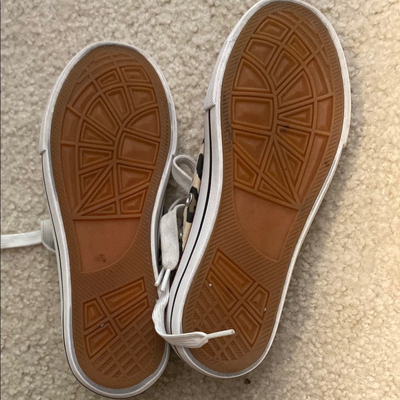 Leopard Print Canvas Sneakers‎ - Picture 4 of 4